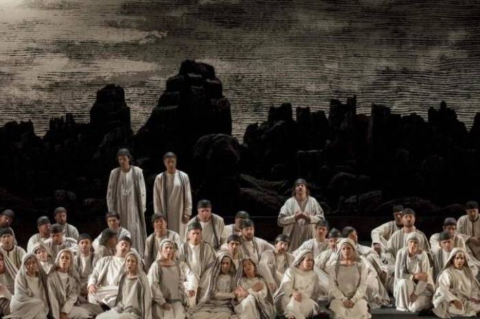 Nabucco 2/01 - Teatro San Carlo, Naples