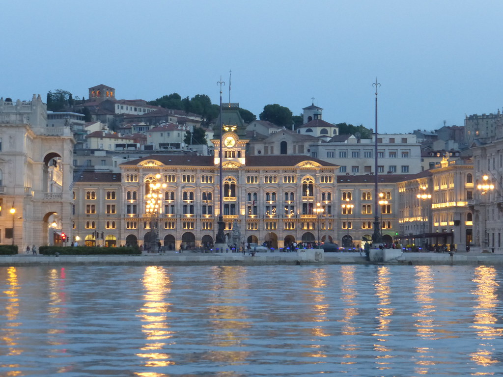 Trieste - Piazza Unità D'Italia